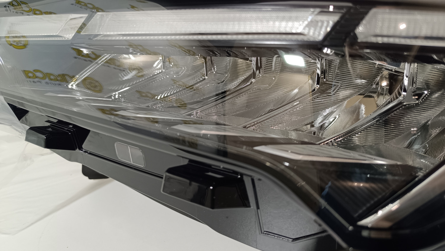 Фара передняя левая Geely Coolray SX11 A3 2023 НОВАЯ