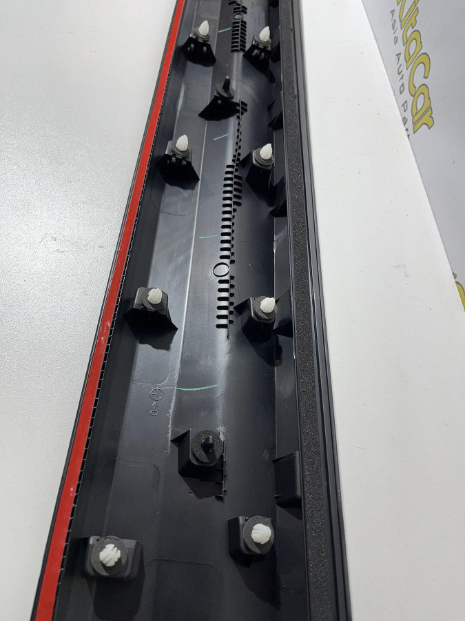 Накладка двери передней левой Geely Coolray A3 NEW НОВАЯ
