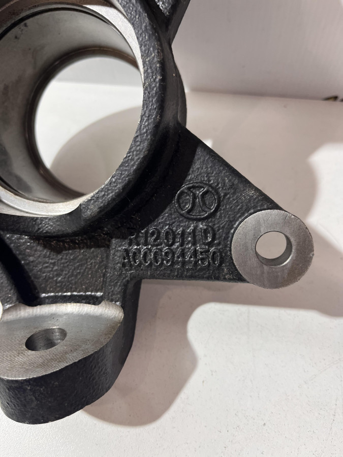 ПОВОРОТНЫЙ КУЛАК ЛЕВЫЙ Baic U5 PLUS A00094450