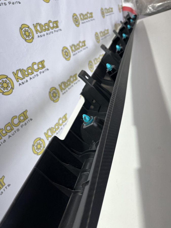 Накладка порога левая Changan Uni-V новая
