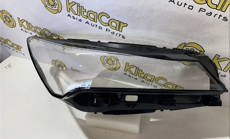 Стекло фары правое Geely Coolray SX11 A3 новое